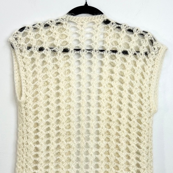 Soft fuzzy open knit sleeveless open front sweater vest - Picture 6 of 11